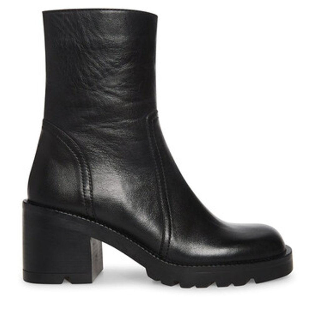 ISO Steve Madden Naya Boots - Size 6